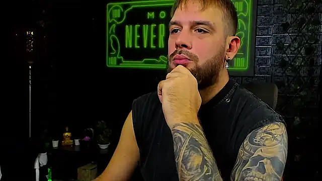 LexXHardy online show from October 2025 05:38:01 AM