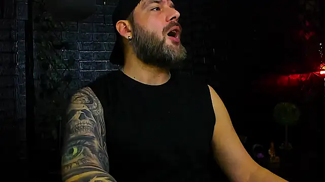 LexXHardy online show from November 2025 02:28:01 PM