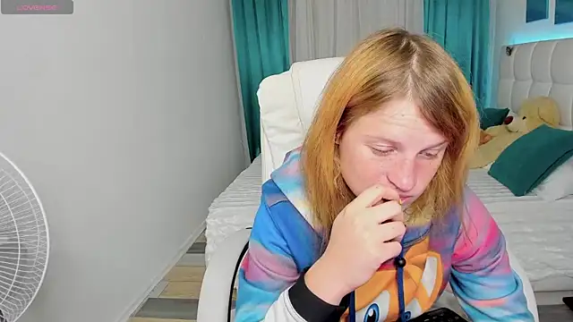 Kathlyn  Heath online show from October 2025 07:25:02 PM