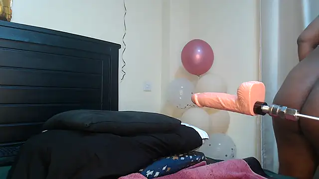 NIKKIE LOVE online show from January 2025 09:02:02 AM