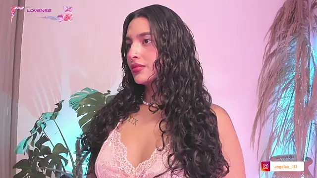 Anngel 1 online show from September 2025 03:36:01 PM