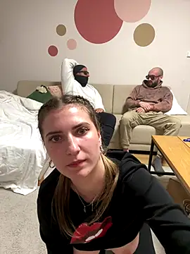 Snapshot of secretcrazy69 chatting on December 2024 10:51:01 PM secretcrazy69 online show from December 2024 10:51:01 PM