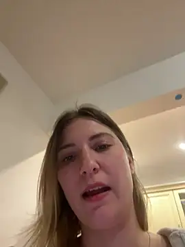 Snapshot of secretcrazy69 chatting on February 2025 07:10:01 PM secretcrazy69 online show from February 2025 07:10:01 PM