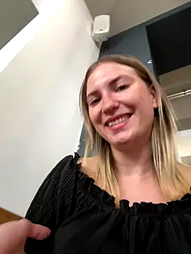 Snapshot of secretcrazy69 chatting on September 2025 10:37:01 AM secretcrazy69 online show from September 2025 10:37:01 AM