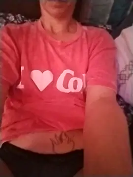 Snapshot of cammyquart chatting on February 2025 05:42:02 AM cammyquart online show from February 2025 05:42:02 AM