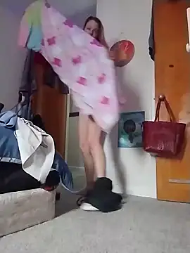 Snapshot of cammyquart chatting on March 2025 07:16:02 PM cammyquart online show from March 2025 07:16:02 PM