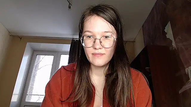 Snapshot of MiriamOr chatting on February 2025 10:23:02 AM MiriamOr online show from February 2025 10:23:02 AM