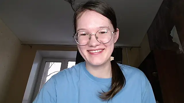 Snapshot of MiriamOr chatting on February 2025 01:26:02 PM MiriamOr online show from February 2025 01:26:02 PM