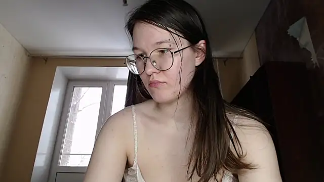 Snapshot of MiriamOr chatting on February 2025 10:48:01 AM MiriamOr online show from February 2025 10:48:01 AM