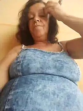 Snapshot of mariy522 chatting on January 2025 09:26:01 PM mariy522 online show from January 2025 09:26:01 PM