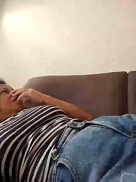 Snapshot of mariy522 chatting on February 2025 04:50:01 PM mariy522 online show from February 2025 04:50:01 PM