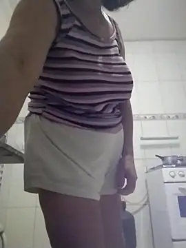 Snapshot of mariy522 chatting on October 2025 11:01:02 PM mariy522 online show from October 2025 11:01:02 PM