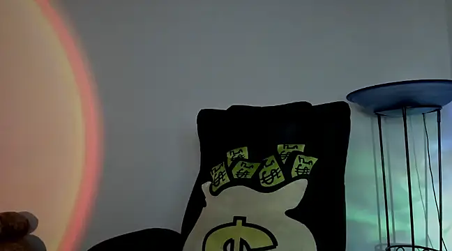 Snapshot of Mila__Paramo chatting on December 2024 08:11:01 PM Mila Paramo online show from December 2024 08:11:01 PM