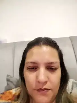 Snapshot of Mia_Hampton chatting on January 2025 12:14:02 AM Mia Hampton online show from January 2025 12:14:02 AM