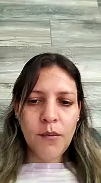 Snapshot of Mia_Hampton chatting on January 2025 06:10:02 PM Mia Hampton online show from January 2025 06:10:02 PM