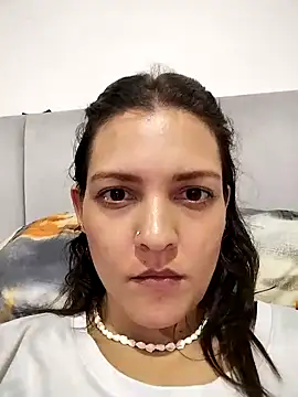 Snapshot of Mia_Hampton chatting on February 2025 03:34:02 AM Mia Hampton online show from February 2025 03:34:02 AM