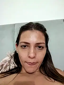 Snapshot of Mia_Hampton chatting on March 2025 03:21:02 AM Mia Hampton online show from March 2025 03:21:02 AM