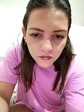 Snapshot of Mia_Hampton chatting on March 2025 10:32:01 PM Mia Hampton online show from March 2025 10:32:01 PM