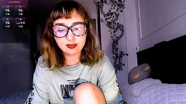 Cosmo Riri online show from January 2025 06:35:02 AM