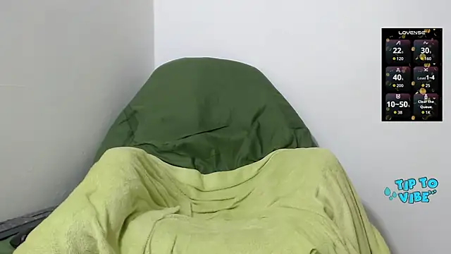 Snapshot of Dany_milk chatting on October 2025 05:06:02 AM Dany milk online show from October 2025 05:06:02 AM