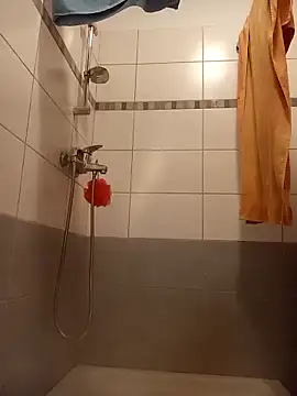 Snapshot of George21ek chatting on November 2025 09:32:01 PM George21ek online show from November 2025 09:32:01 PM