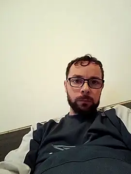 Snapshot of Nitrocm chatting on October 2025 05:24:02 PM Nitrocm online show from October 2025 05:24:02 PM