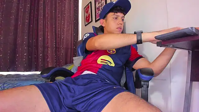 The skinnyguys online show from March 2026 09:27:02 PM