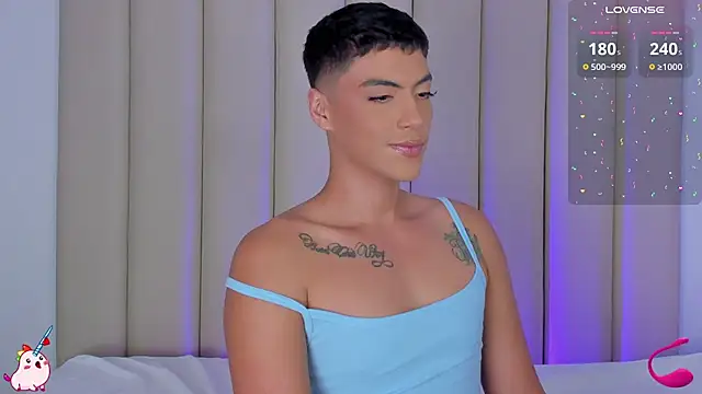 Snapshot of sam_phillipss chatting on January 2025 11:23:01 PM sam phillipss online show from January 2025 11:23:01 PM