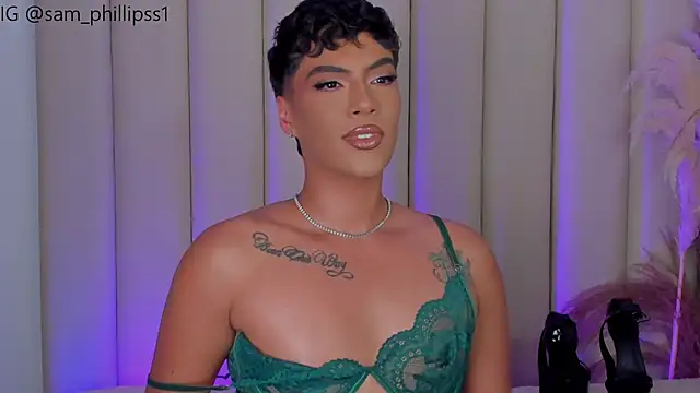 Snapshot of sam_phillipss chatting on September 2025 10:42:01 PM sam phillipss online show from September 2025 10:42:01 PM