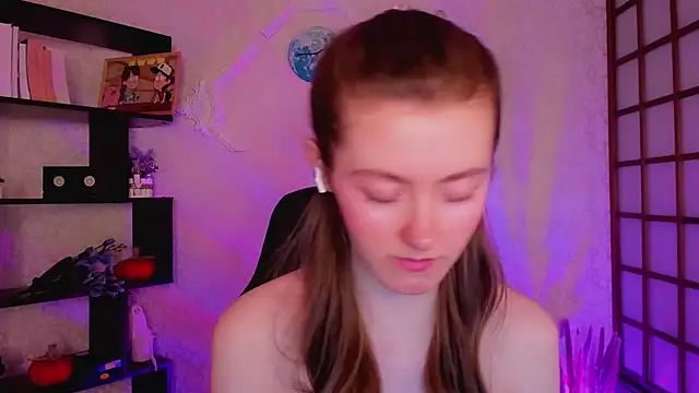 KateCuddle online show from December 2024 02:10:02 AM