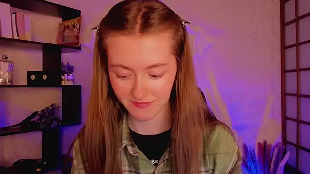 KateCuddle online show from January 2025 05:43:01 AM