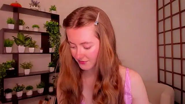 KateCuddle online show from October 2025 02:22:02 AM