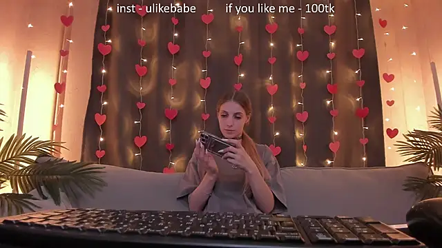 Anna Fink online show from February 2025 12:14:02 PM