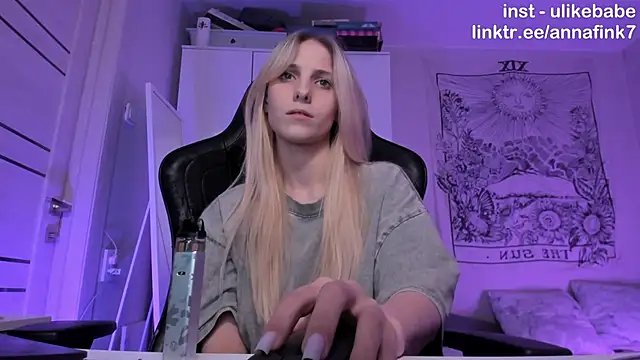 Anna Fink online show from October 2025 09:34:02 PM