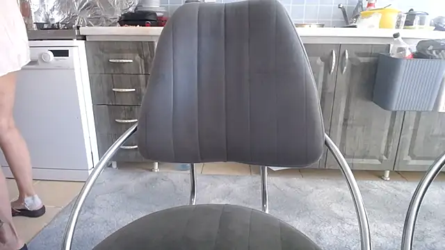 AmazingBitch online show from July 2026 07:12:01 AM