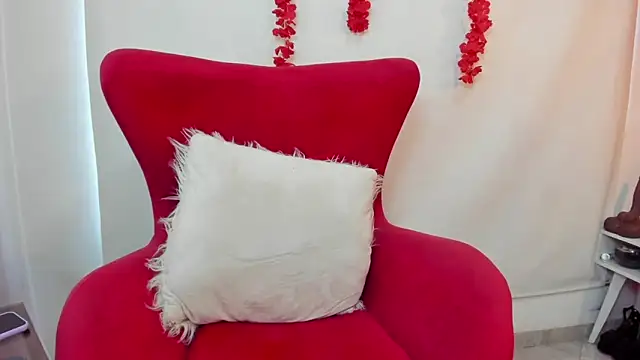 julieta evans  online show from January 2025 09:54:01 PM