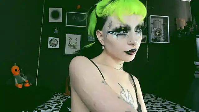 insania 9999  online show from January 2025 05:37:01 PM