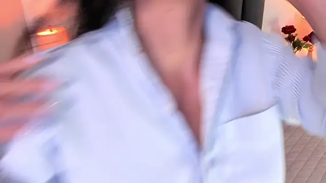 Snapshot of SaharaGarcia__ chatting on January 2025 09:09:02 PM SaharaGarcia online show from January 2025 09:09:02 PM