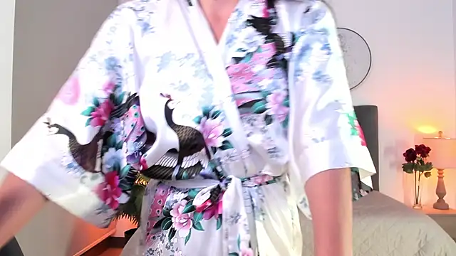 Snapshot of SaharaGarcia__ chatting on February 2025 12:29:02 AM SaharaGarcia online show from February 2025 12:29:02 AM