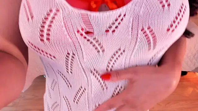 Snapshot of SaharaGarcia__ chatting on September 2025 07:25:01 PM SaharaGarcia online show from September 2025 07:25:01 PM