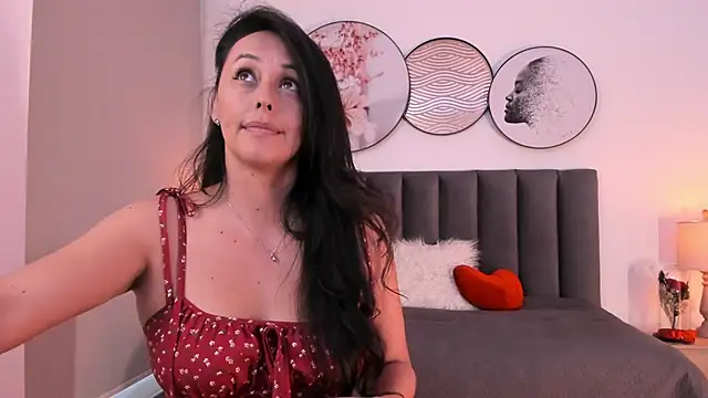 Snapshot of SaharaGarcia__ chatting on September 2025 07:30:01 PM SaharaGarcia online show from September 2025 07:30:01 PM