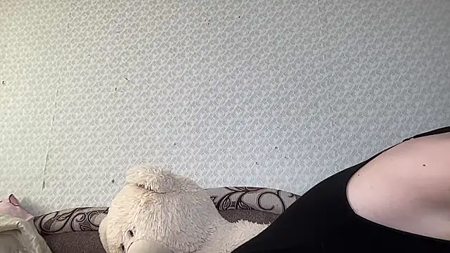 Snapshot of dream_alexa chatting on February 2025 12:28:01 PM dream alexa online show from February 2025 12:28:01 PM