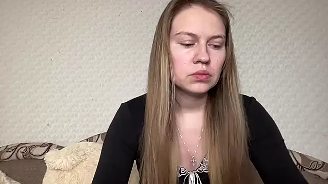 Snapshot of dream_alexa chatting on February 2025 01:40:02 PM dream alexa online show from February 2025 01:40:02 PM