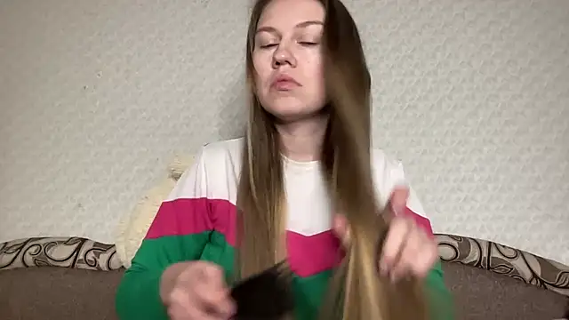 Snapshot of dream_alexa chatting on February 2025 04:05:02 AM dream alexa online show from February 2025 04:05:02 AM