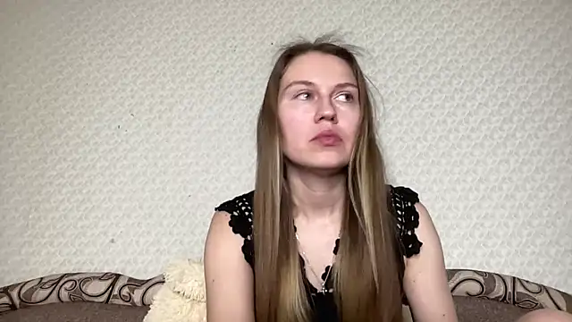 Snapshot of dream_alexa chatting on February 2025 05:15:01 AM dream alexa online show from February 2025 05:15:01 AM