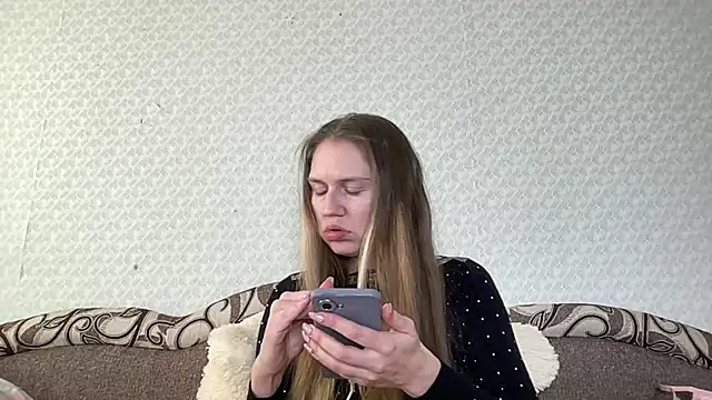 Snapshot of dream_alexa chatting on February 2025 12:42:01 PM dream alexa online show from February 2025 12:42:01 PM