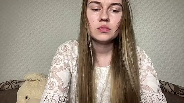 Snapshot of dream_alexa chatting on March 2025 03:33:02 AM dream alexa online show from March 2025 03:33:02 AM