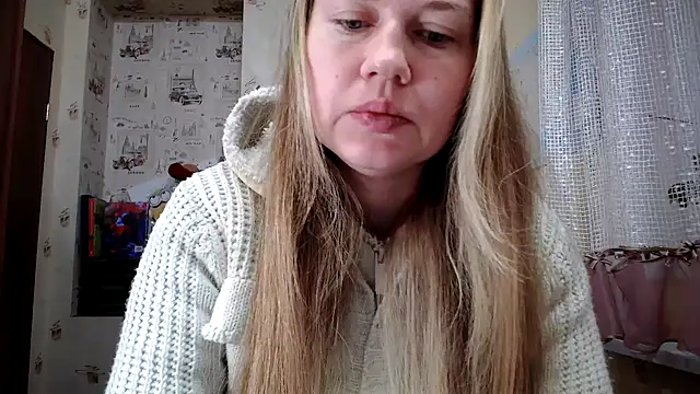 Snapshot of dream_alexa chatting on November 2025 03:19:01 AM dream alexa online show from November 2025 03:19:01 AM