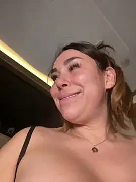 Snapshot of LeaGambit__ chatting on February 2025 04:26:02 AM LeaGambit online show from February 2025 04:26:02 AM