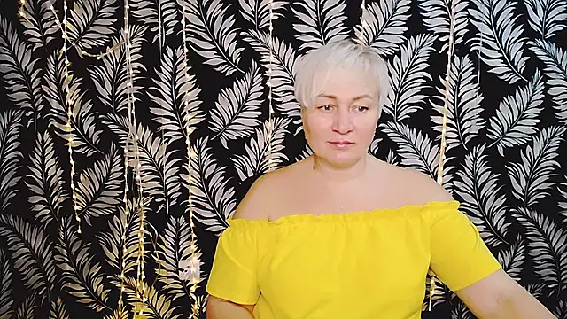 Olivia playful online show from December 2025 12:12:01 PM